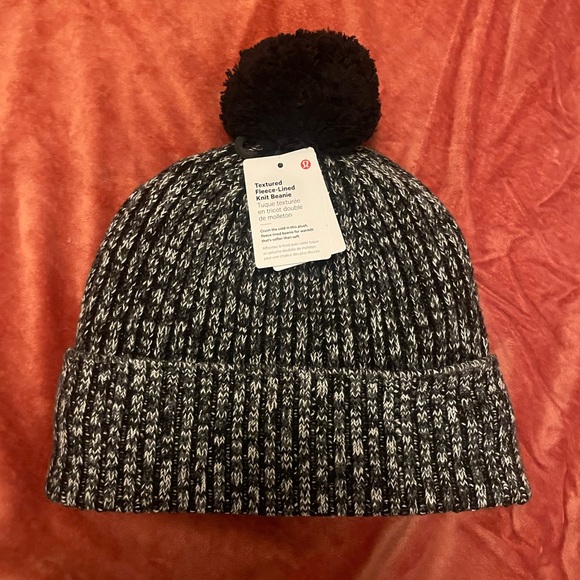 Lululemon Textured Fleece Lined Knit Beanie NEW $64 - Picture 8 of 9